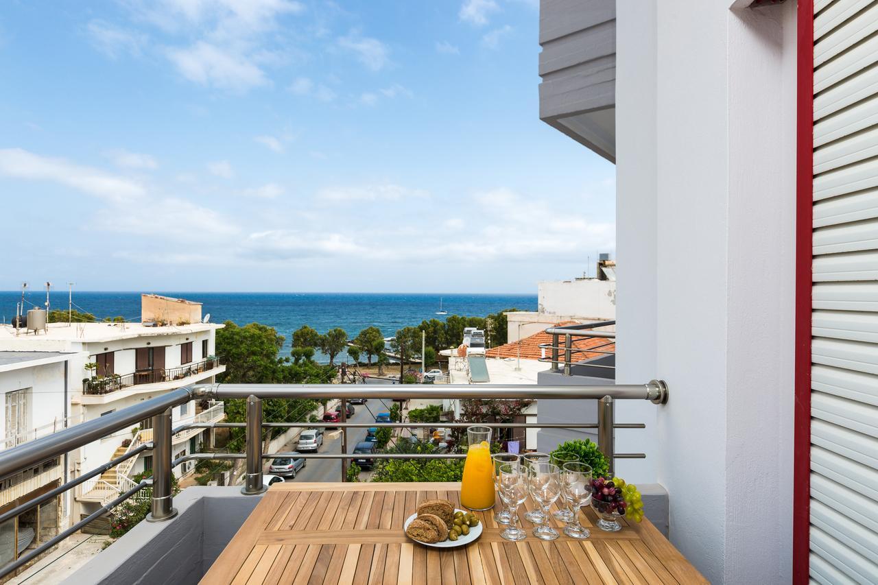 La Vita Moderna Chrissi Akti Chania Exterior foto
