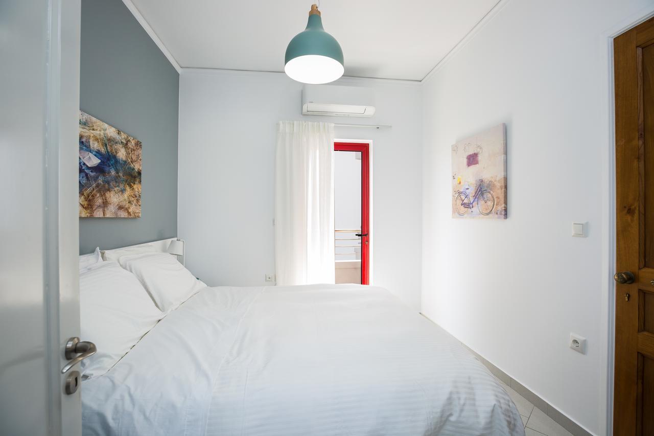 La Vita Moderna Chrissi Akti Chania Exterior foto